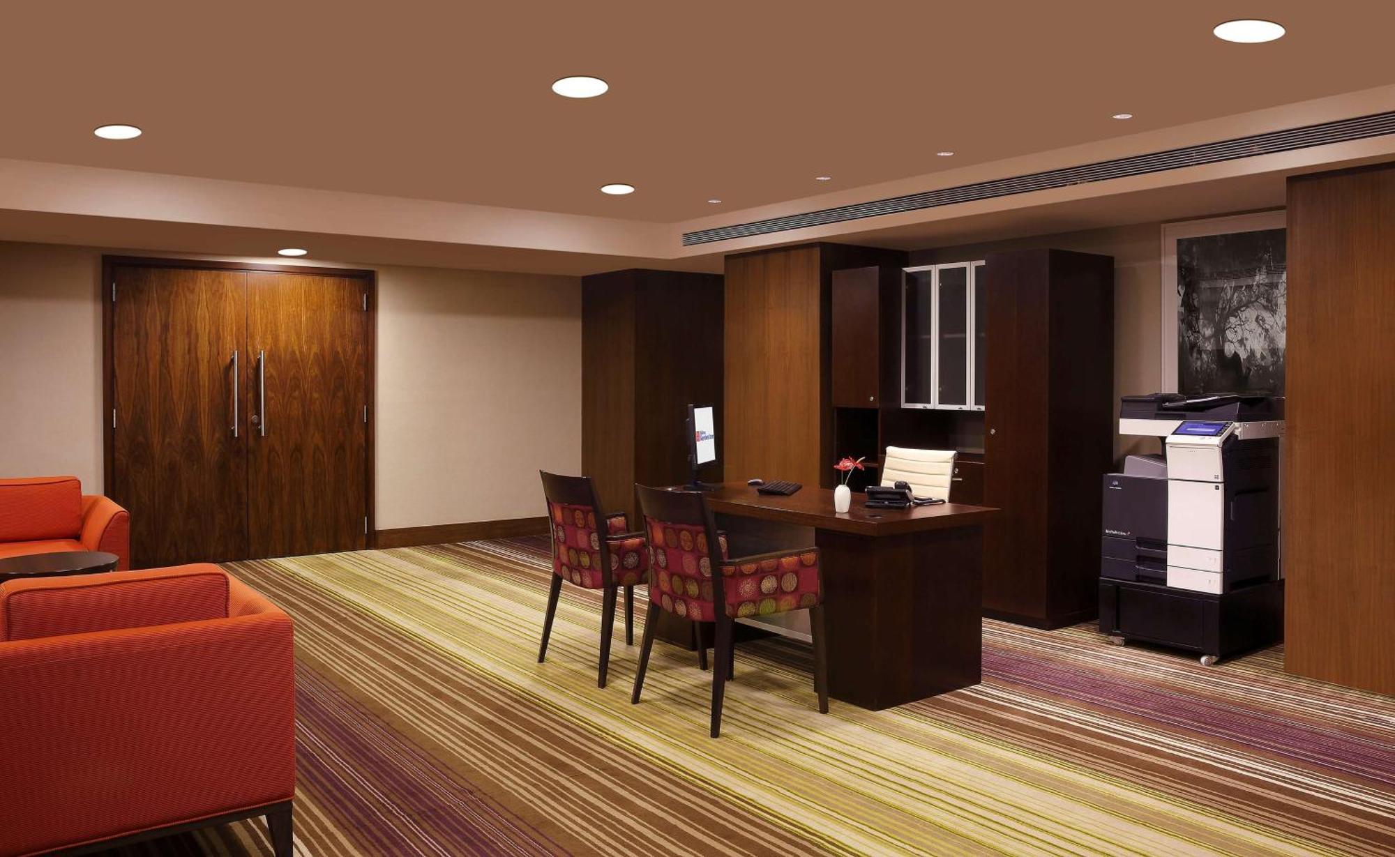 Hilton Garden Inn, Trivandrum Thiruvananthapuram