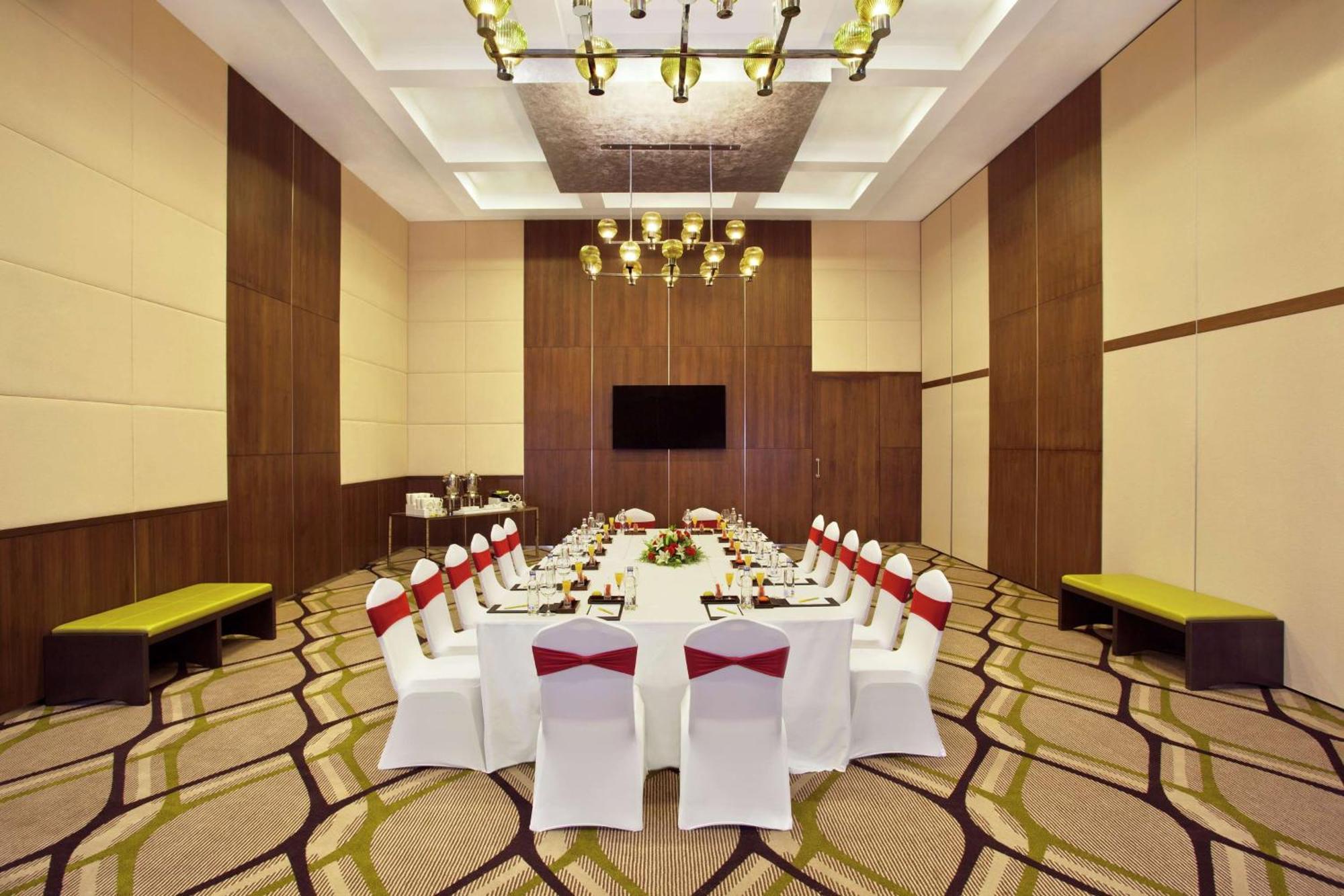 Hilton Garden Inn, Trivandrum Hotel 5*