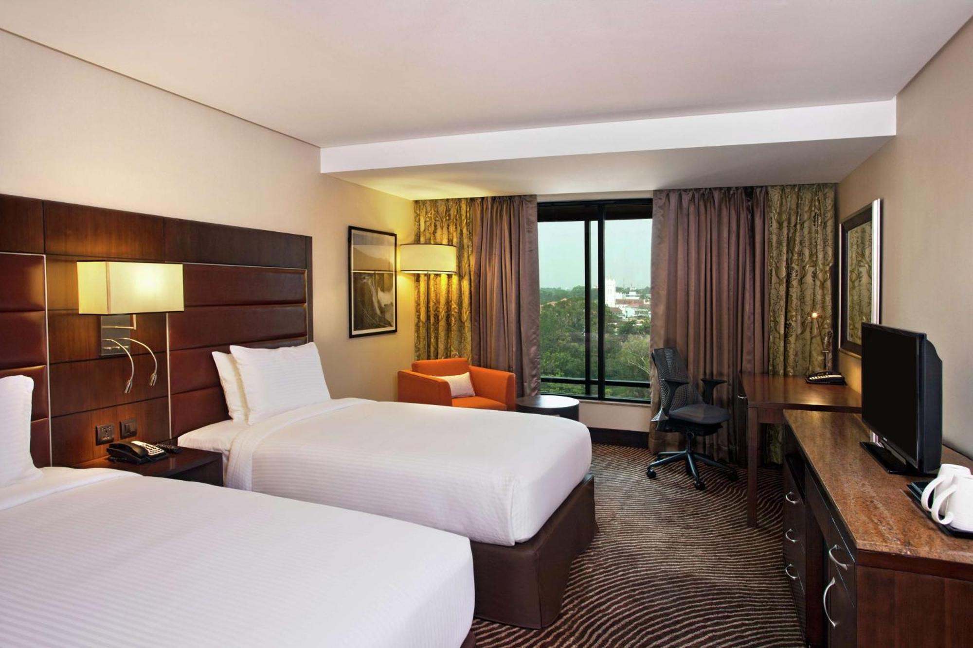 Hilton Garden Inn, Trivandrum Hotel