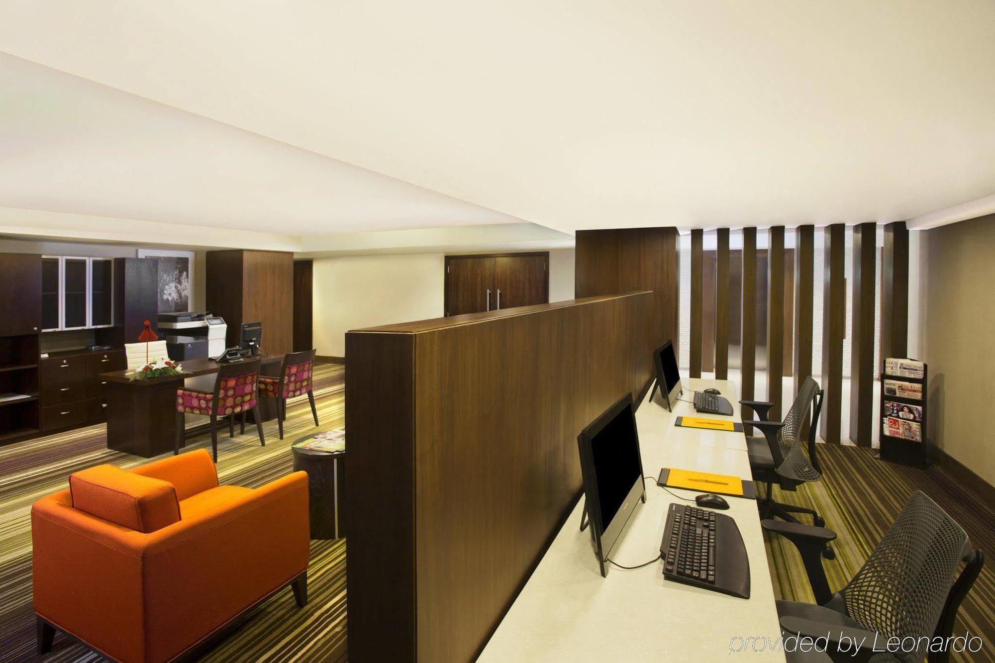 Hilton Garden Inn, Trivandrum Hotel Thiruvananthapuram